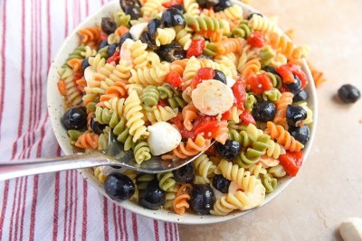 tri-colored-pasta-salad-recipe-4